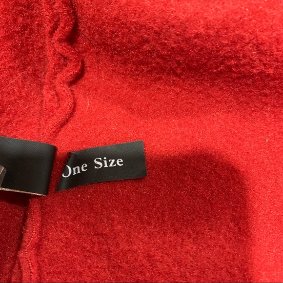 Orvis brand black faux fur hood hoodie warm red neck wrap scarf combo. Unusual - Picture 6 of 8
